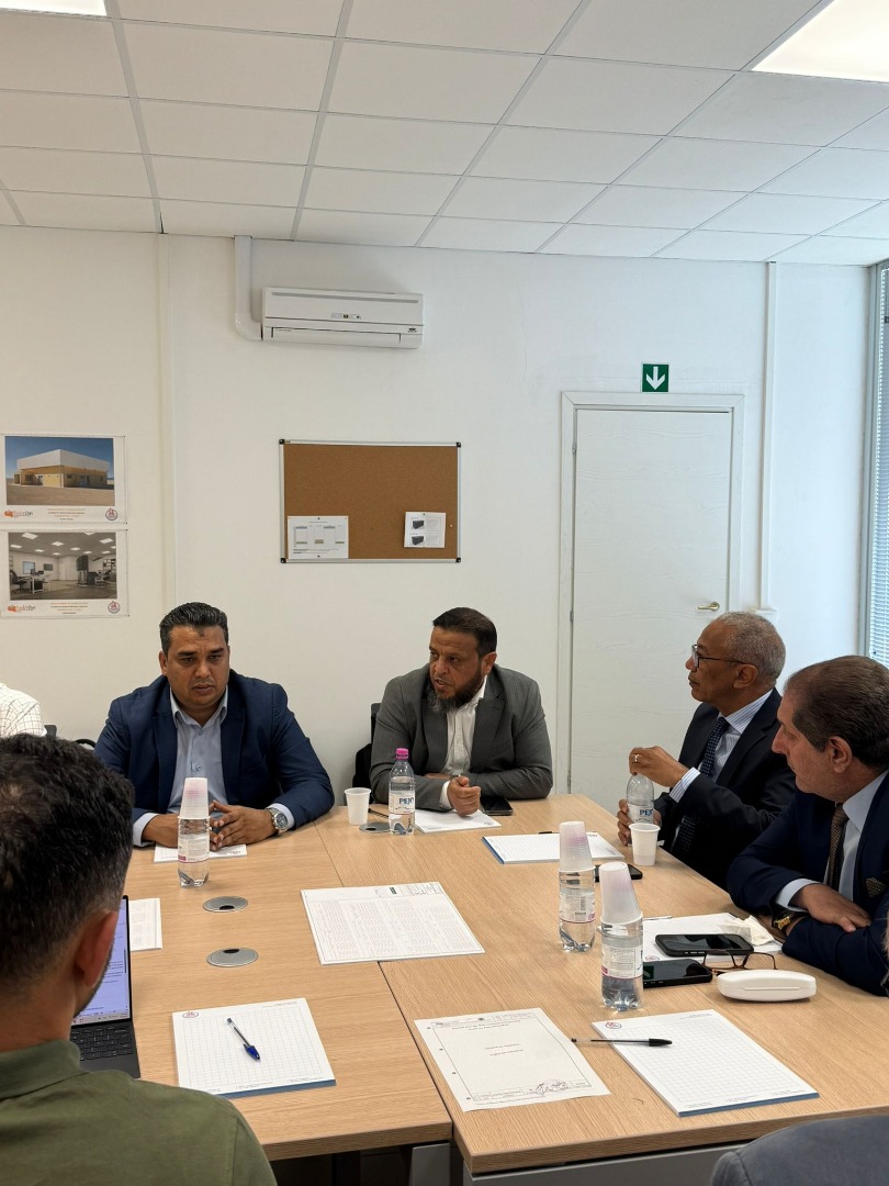Meeting (11)